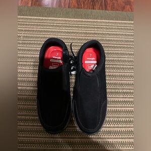 Wrangler Men's Gan Genuine Leather Black Memory Foam Slip-on Shoes. Size 7 NWT